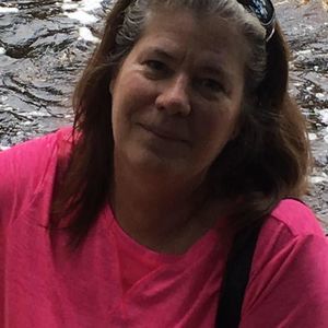 Meet your Posher, Deb